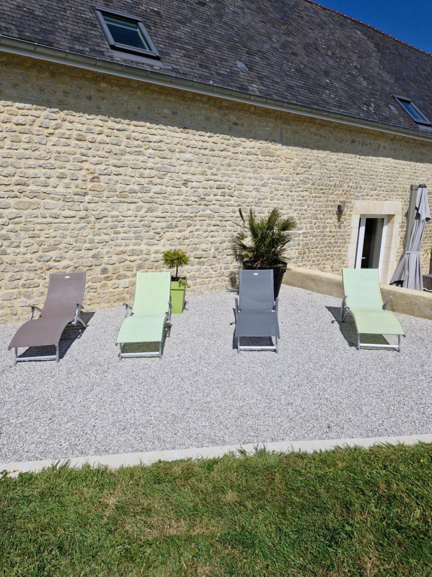 Les Gites Du Val Mandeville-en-Bessin Ruang foto